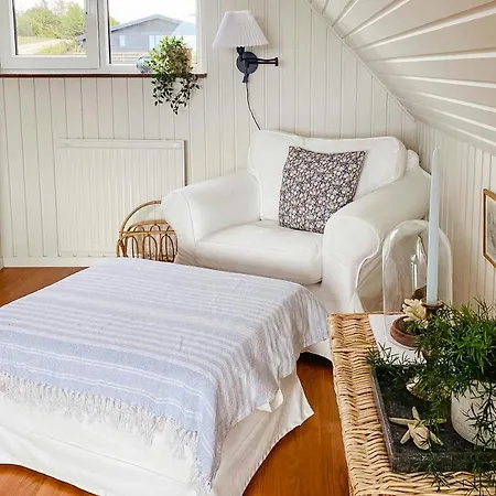 Quiet In House By The South Funen Archipelago بيت للعطل *